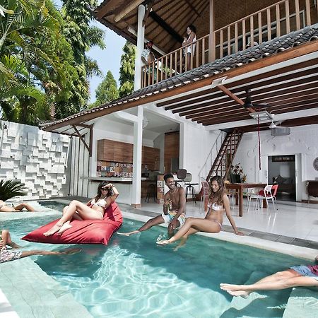 3Br Villa Hari - Minggu Villas Seminyak Eksteriør bilde